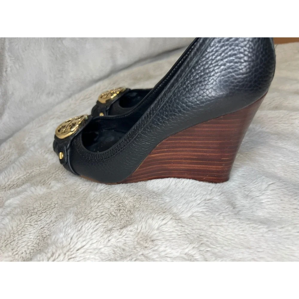 Tory Burch Womens Peep Toe Wedge Heels Logo Medallion Black 7.5